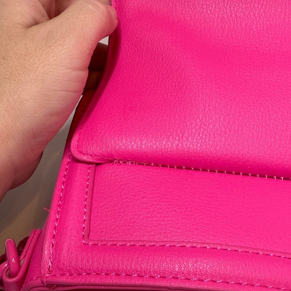 Madden Girl Hot Pink Mini Handbag Crossbody Purse OS Barbiecore Feminine Y2K - Picture 12 of 16